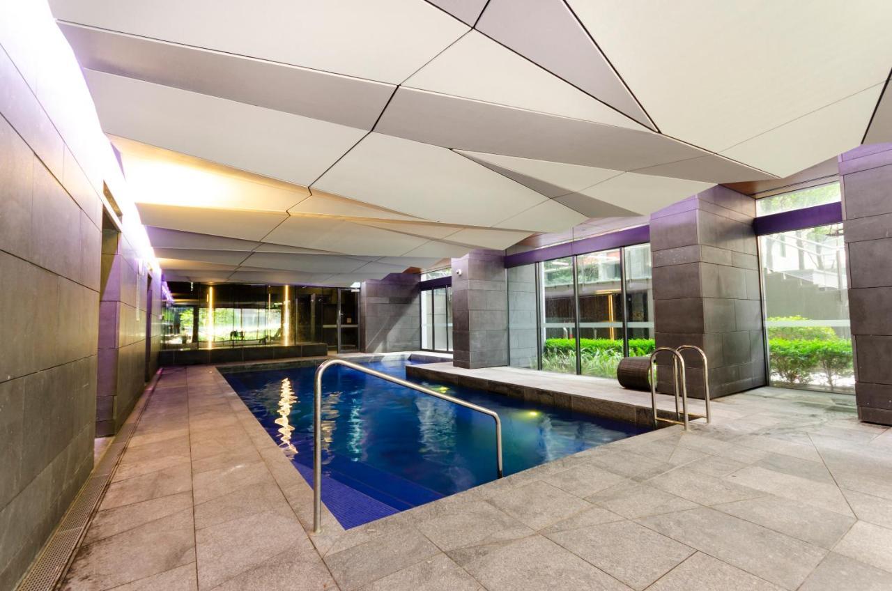 2Br Cbd Pad, City Views, Free Parking, Pool, Gym Melbourne Eksteriør bilde