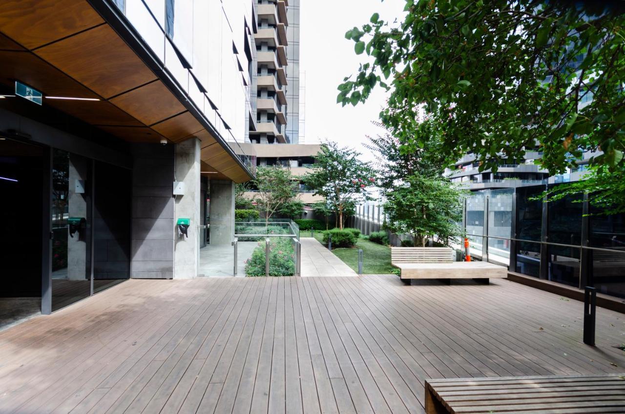 2Br Cbd Pad, City Views, Free Parking, Pool, Gym Melbourne Eksteriør bilde