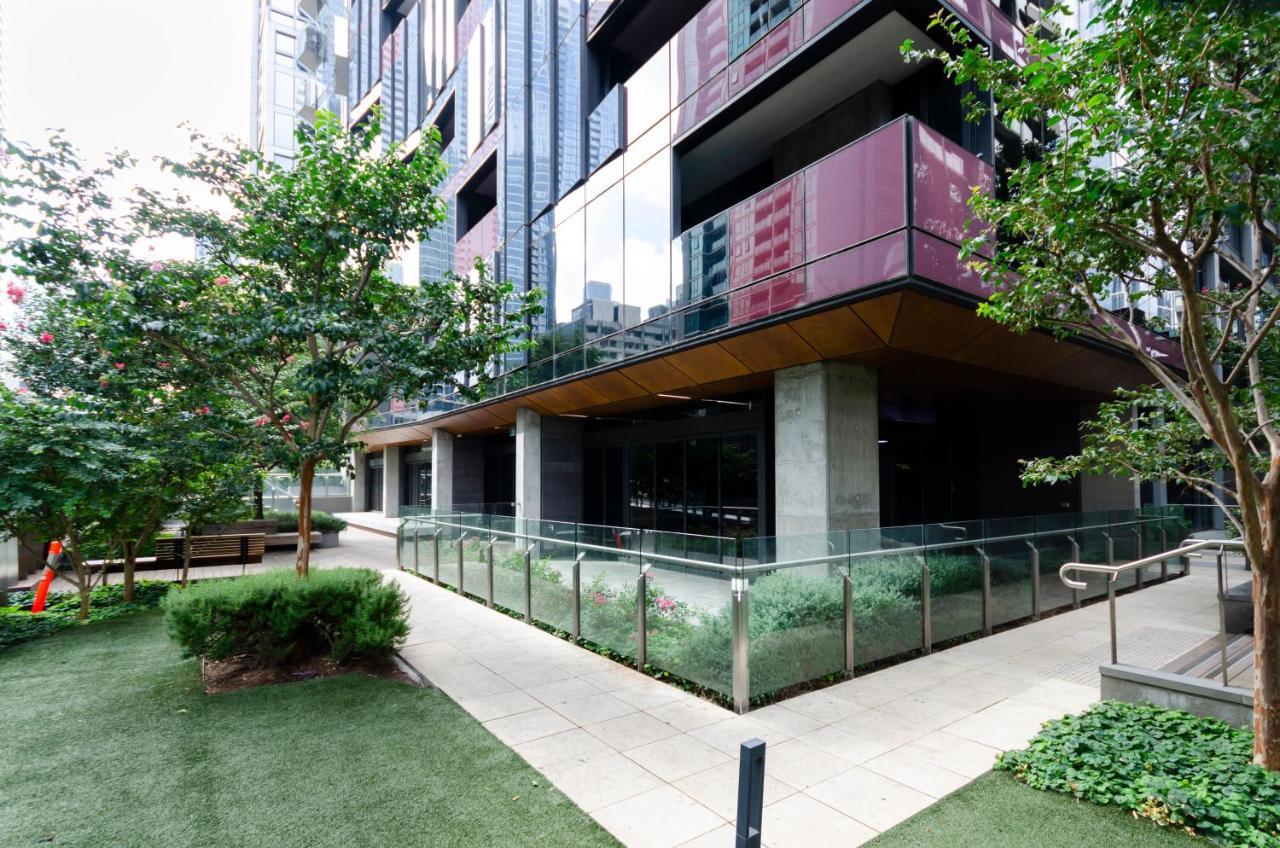 2Br Cbd Pad, City Views, Free Parking, Pool, Gym Melbourne Eksteriør bilde